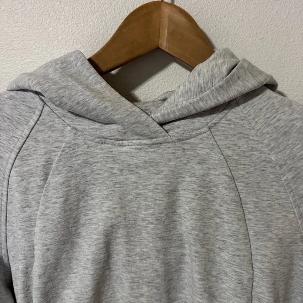 Lululemon Scuba Pullover Heathered Core Ultra Light Grey Workout Athleisure-6